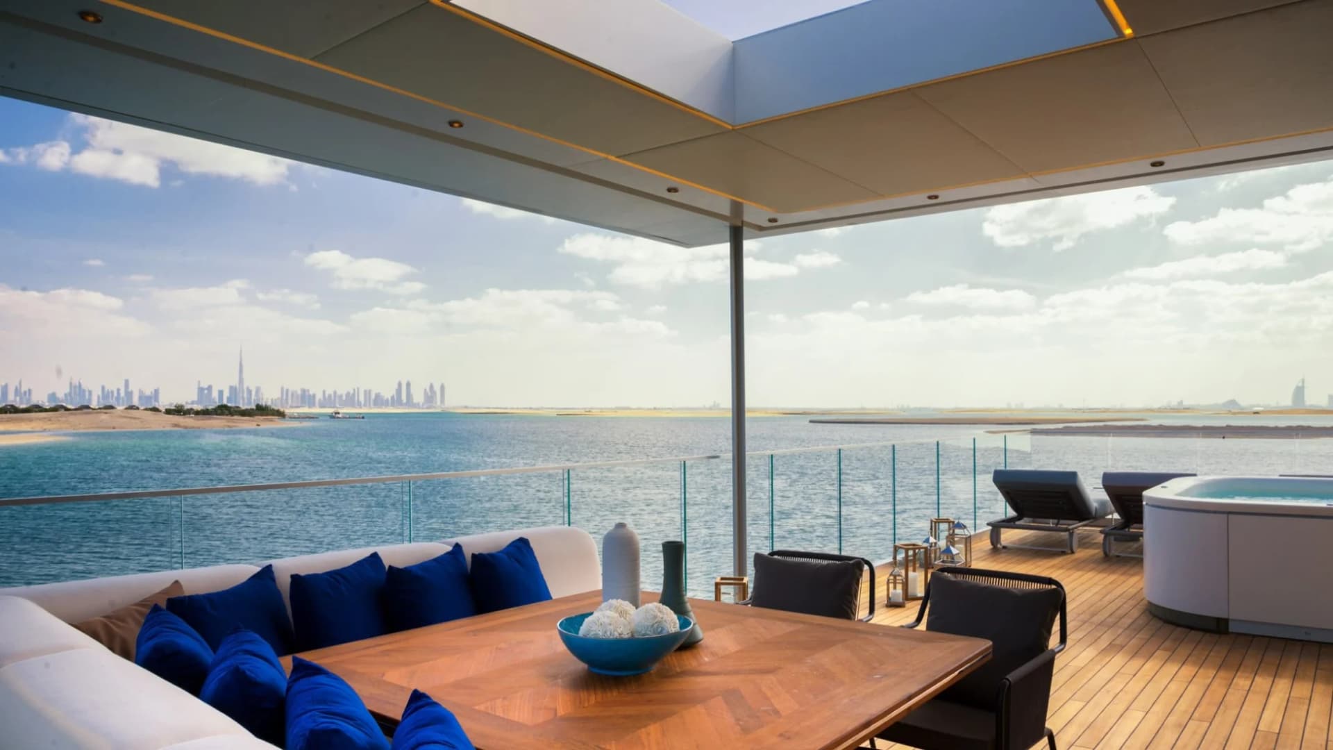 Honeymoon Island and The Floating Seahorse by THOE in The World Islands, Dubai